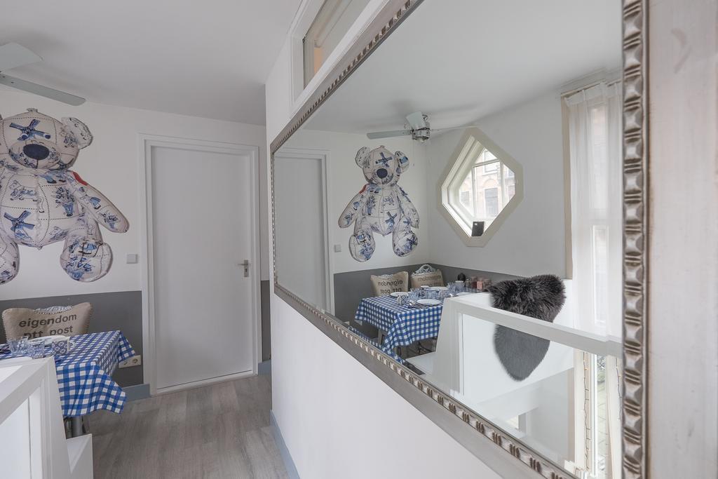 A Bed & Breakfast Flynt Amsterdam Eksteriør billede